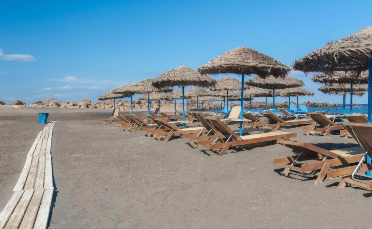 Geomare Beach House Монолитос Экстерьер фото